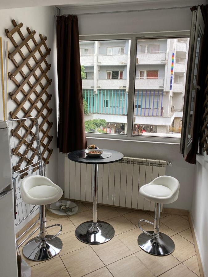 Studiolut_1 Apartment Bukares Bagian luar foto